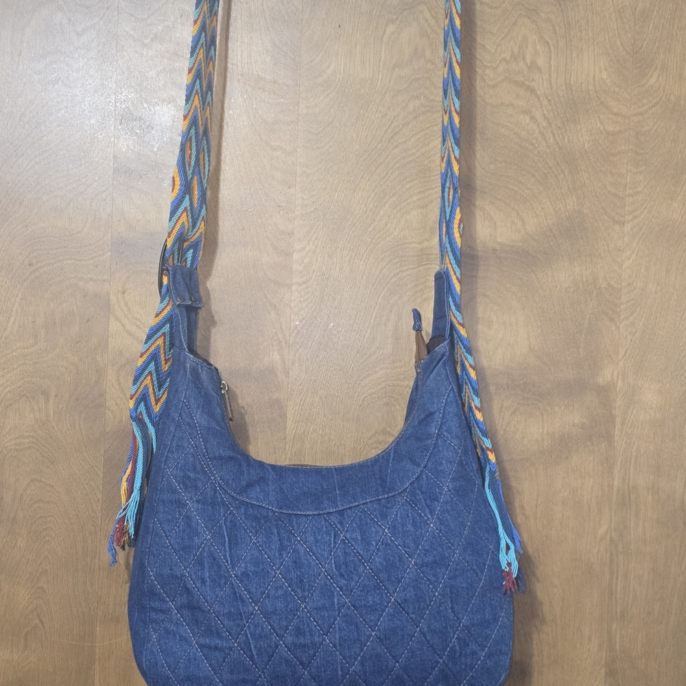 Chic Blue Quilted Shoulder Bag with Multicolor Strap